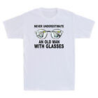 Never Underestimate An Old Man With Glasses Funny Gins Lovers Gift Men's T-Shirt
