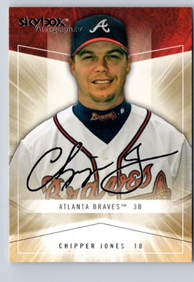 Tarjeta de béisbol Fleer Skybox 2005 autógrafos Chipper Jones #5 Atlanta Braves Foto 1 de 2