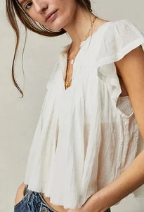NUEVO TOP MANGA ALETEADA FREE PEOPLE FP ONE BLANCO PADMA CUELLO EN V TALLA XS - Imagen 1 de 10