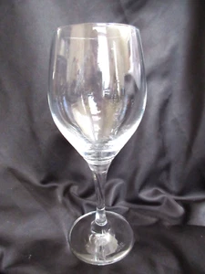 Schott Zwiesel Ein (1) Kristall Stielglas Wein/Wasserglas 7 7/8" x 2,5" EUC - Bild 1 von 3