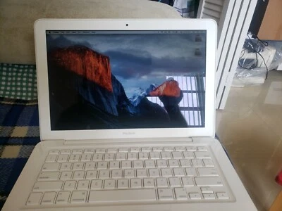 Apple MacBook A1342 Intel Core 2 Duo 2.4GHz 13" 4GB RAM 250GB HDD *READ - Image 1 of 4