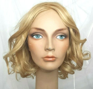 Revlon Analisa 6611 Echthaarperücke Mono Top Farbe: Golden Wheat - Bild 1 von 8