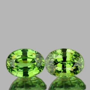 6.5x4.5 mm 2pcs Oval {1.73cts}AAA Fire Premium Green Demantoid Natural {IF-VVS1} - Picture 1 of 2
