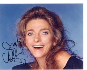FOTO 8X10 FIRMADA AUTOGRAFIADA POR JUDY COLLINS CANTANTE LEYENDA CON CERTIFICADO DE AUTENTICIDAD - Imagen 1 de 1
