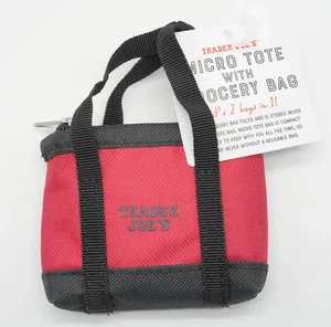 Trader Joe's ROSSO Micro Tote con Borsa della Spesa 2 in 1 Mini Edizione Limitata BLK RED - Foto 1 di 3