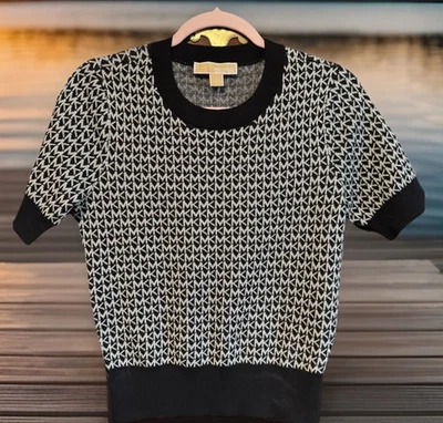 Новый с Ярлыками MK женщин короткий рукав монограмма вязать свитер Топ, Sz. S; L; Ret. $98.00 - Изображение 1 из 4