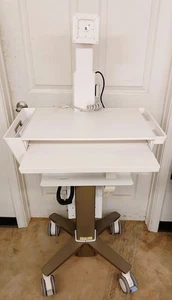 Ergotron CareFit Slim 2.0 LCD Med Cart w/Ergotron StyleView LiFe PWR Upgraded - Picture 1 of 10