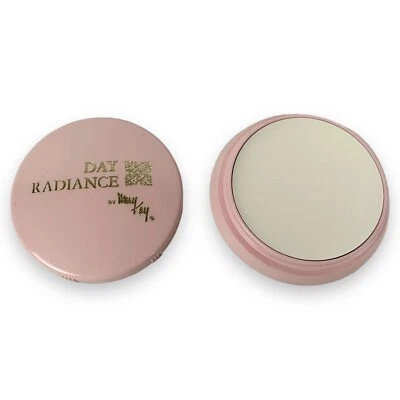 Vintage Mary Kay Day Radiance White Foundation 0.5 oz New Old Stock - Image 1 of 4