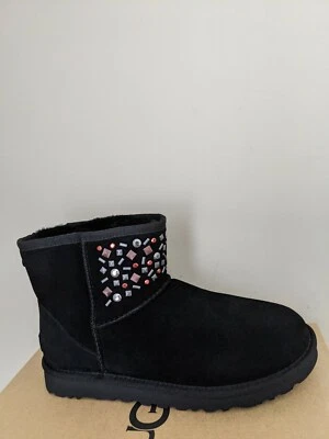 Bota Ugg Australia Mujer Clásica Mini Stud II Talla 9 Nueva en Caja Foto 1 de 4