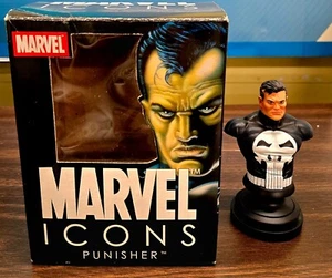 Diamond Select - Marvel Icons - Punisher Mini Bust (Limited Edition Statue) - Picture 1 of 13