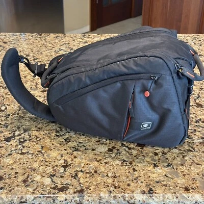 KATA LighTri-314 PL TORSO  Pack Camera Bag Sling with Adjustable Inserts Padded - Image 1 of 4