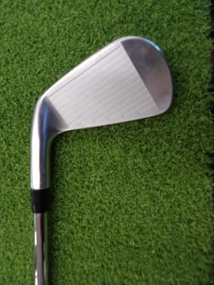 Titleist T100 5 Iron, Men's RH, TT AMT S300 Steel Shaft, Titleist 360 Grip - Image 1 of 4