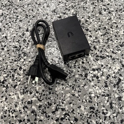 Ubiquiti POE-48-24W-G 48V PoE 0.5A Gigabit w/US Power Cord - Image 1 of 2