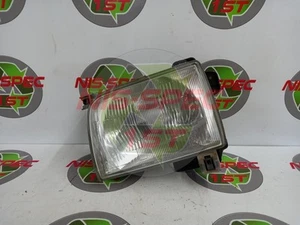 Faro/faro Nissan Navara D22 2002 (lado del pasajero) - Imagen 1 de 7