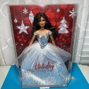 Abito BARBIE VACANZE 2021 bruna argento CON SUPPORTO - Foto 1 di 10