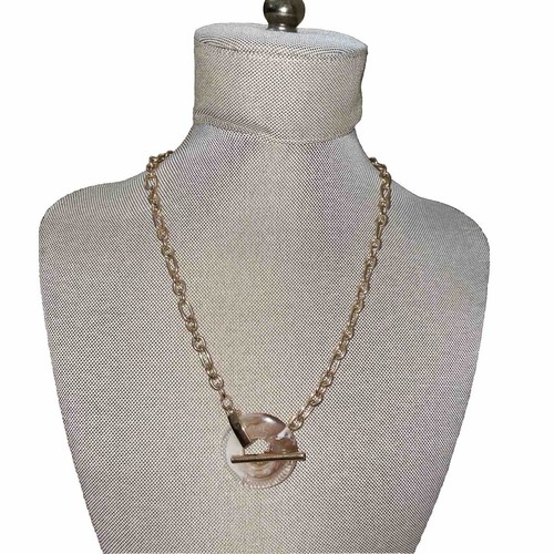 VETEMENTS Collana con ciondolo ciambella lucite e catena in metallo tono oro gioielli moda