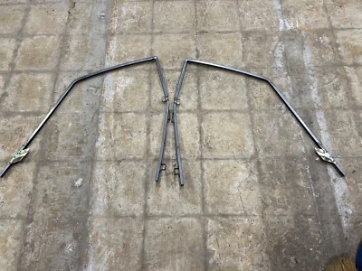 DATSUN 240Z 260Z 280Z 1970-1976 puerta superior ventana marco de vidrio izquierda y derecha bonito Foto 1 de 4