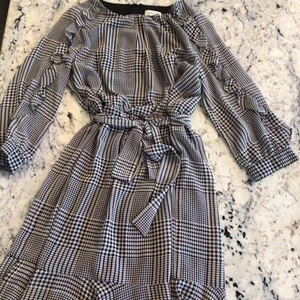 Calvin Klein 10 schwarz weiß Langarm Rüschen Kleid Hahnentritt hauchdünn Neu mit Etikett - Bild 1 von 7