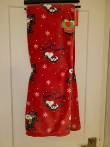 NWT Peanuts Berkshire Peanuts Snoopy & Woodstock Merry & Bright Throw 60” X 70” - Picture 1 of 3