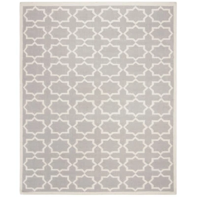 SAFAVIEH Dhurries DHU549G Handwoven Grey / Ivory Rug - Image 1 of 4