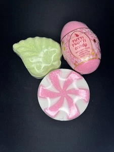 LOT Of 3 Bath & Body Works  Bath Fizzy Bath Bombs Assortd Scents 4.6 Oz Each - Picture 1 of 2