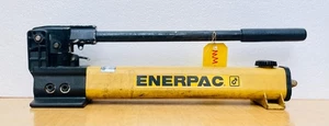 Enerpac P392 Two-Speed Hydraulic Hand Pump 700 Bar/10,000 PSI #20 - Picture 1 of 8