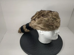 Disney Davy Crocket Daniel Boone Mütze verstellbar Coonskin Cap mit Waschbärschwanz - Bild 1 von 7