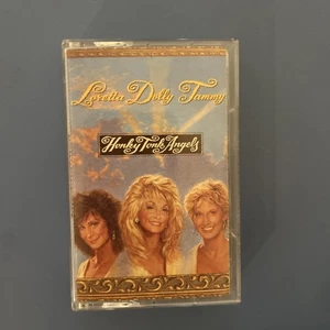Loretta Lynn, Dolly Parton, Tammy Wynette - Honky Tonk Angels - Cassette Tape - - Picture 1 of 2