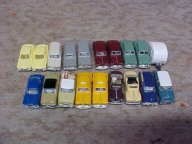 1948 to 1956 Automobiles - 19 N scale Vehicle Car Lot - Image 1 of 4