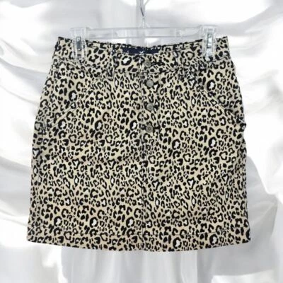 Minifalda Hollister Estampado Leopardo Botón Frontal Talla 5 Patrón Animal Informal Foto 1 de 4
