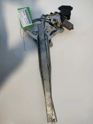 TOYOTA AVENSIS MK3 T270 2009 - 2005 LEFT FRONT WINDOW REGULATOR BERLINA 64022 - Image 1 of 4