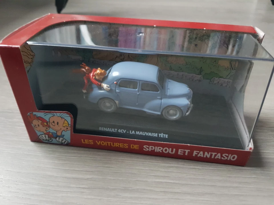 Les voitures de Spirou et Fantasio La renault 4cv - Photo 1/1