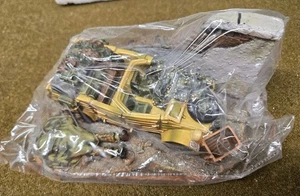 King & Country SP10 WWII Ambushed Kubelwagen / RITIRATO - Nuovo con scatola  - Foto 1 di 6