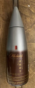 Botella navideña de vidrio Michelob Celebrate Vintage 2007 Chocolate Lager rara - Imagen 1 de 3