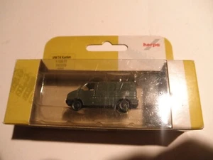 Nuovo in scatola Herpa VW T4 Box Bus 1;120 990 Mini Serbatoi - Foto 1 di 2