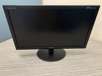 Samsung E2420L 24 inch LCD LED display, 1920x1080 Full HD - Image 1 of 4
