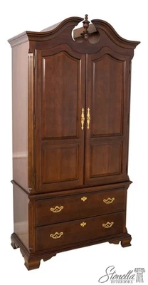 70767: Armario de dormitorio THOMASVILLE 2 puertas cerezo	 Foto 1 de 4