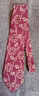 Dress Tie 70s 80s 90s Y2k Mens Cambridge Classic Red Beige classic 3.75 Wide - Image 1 of 4