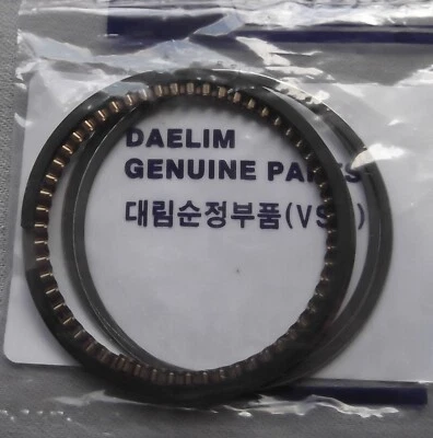 Genuine Daelim SC125 Piston Ring Set 13120-SA5-0000 Segmento Kolbenringsatz - Image 1 of 2