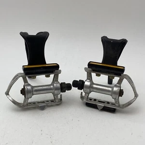 Vintage MKS AR-2 Pedals 9/16 in Cateye Toe Clips VP-706L Road Bike Silver A10 - Picture 1 of 23