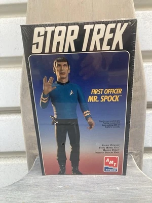 AMT Star Trek First Officer Mr. Spock #8704 Special Collectors Series - Image 1 of 4