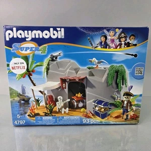 Playmobil 4797 Super 4 Pirate Cave Playset Treasure Island Retired SEALED NEW - Picture 1 of 9
