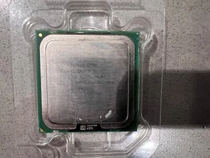 SL7TU Intel Celeron D 326 2.53GHz 533MHz 256KB L2 Cache Socket LGA775 - Picture 1 of 2
