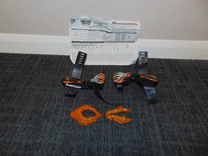 Power Rangers Jungle Fury - Tiger Battle Claws Morpher - Working - Complete - Picture 1 of 7