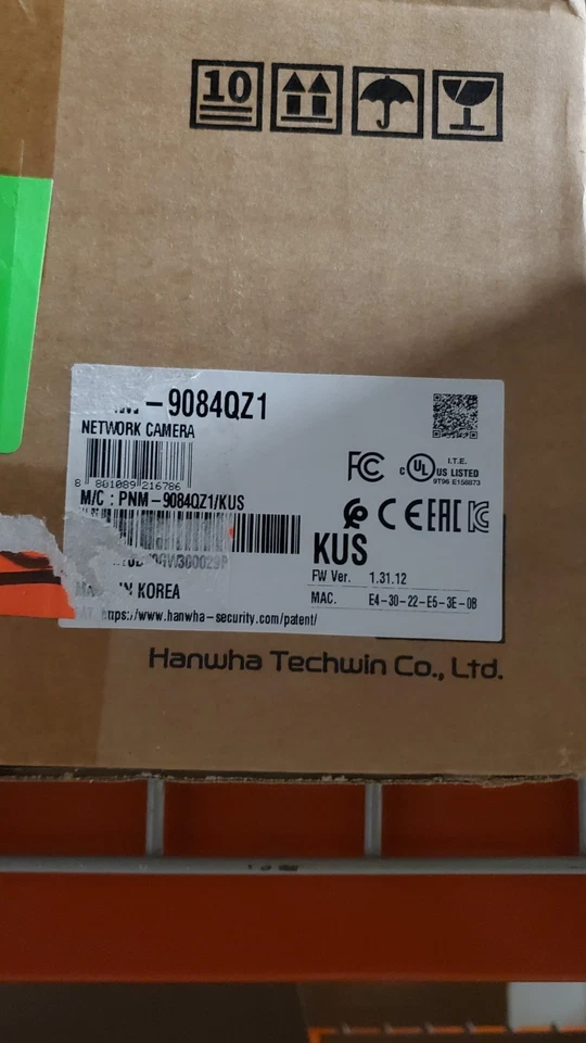 Cámara domo de red multisensor Wisenet Hanwha PNM-9084QZ1 8 MP exterior WDR Foto 1 de 1