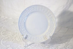 BELLEEK EVERYDAY BASKETWEAVE IRELAND 7 5/8" Salad Plates Set of 2 - Picture 1 of 3