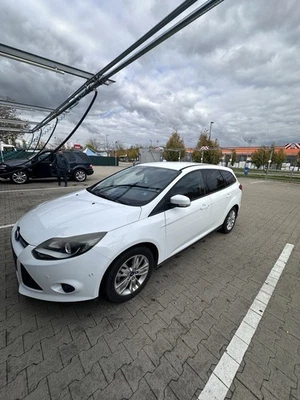 Ford Focus 1.6 TDCi - Scheckheft gepflegt - Bild 1 von 4