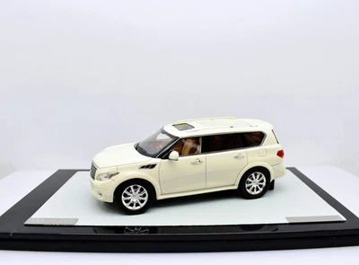 Modellino auto 1:43 Infiniti Qx56 bianco GLM collezione modellismo statico car - Immagine 1 di 4