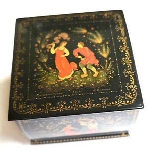 RUSSISCHE PALEKH SCHULE 5-SEITIG VINTAGE LACKDOSE KÜNSTLER SIGNIERT - Bild 1 von 15