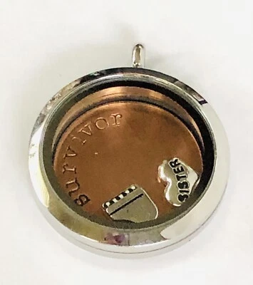 MEDALLÓN CON DIJE FLOTANTE ORIGAMI BÚHO COLGANTE REDONDO TONO PLATEADO Foto 1 de 4